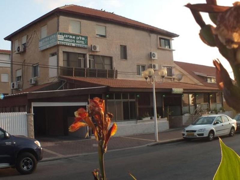 Amigo Hotel On The Beach ナハリヤ エクステリア 写真